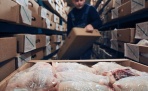 Куриное мясо в России оказалось опасным для жизни